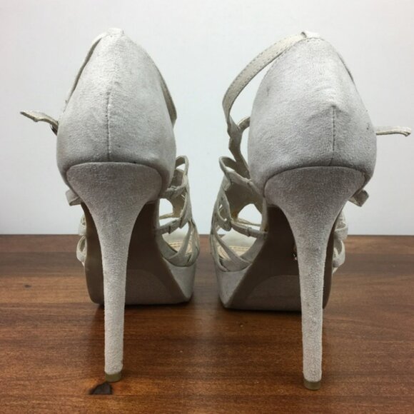 Jennifer Lopez Cream Gold Studded Platform High Heels Suede Women's Size 7M. - Picture 6 of 11